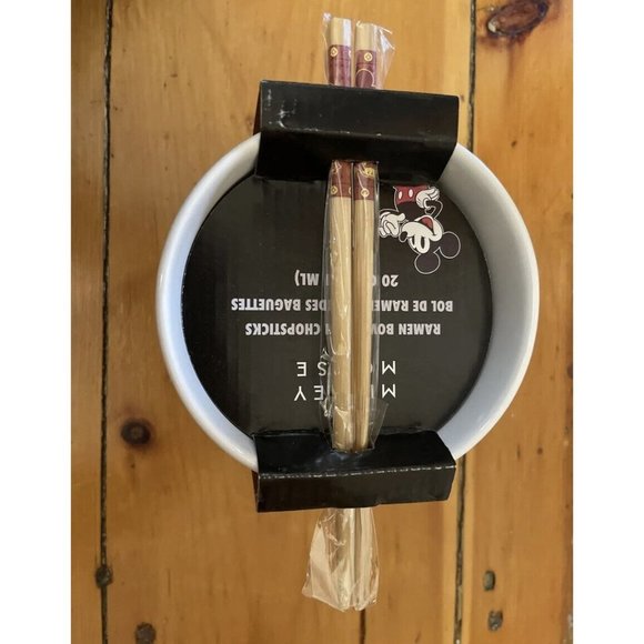 Disney Mickey Mouse - Ramen Noodle 20 Oz. Bowl W/Chopsticks - Picture 4 of 7